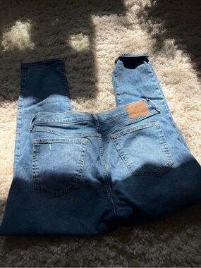 Abercrombie & Fitch Classic Light Wash comfy cute High-Rise Skinny Jeans
